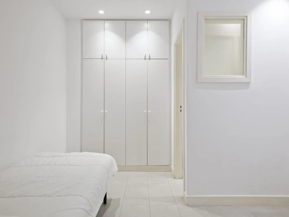 Winahost Barcelona Pedralbes Apartment