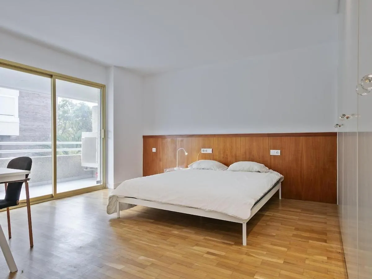 Winahost Barcelona Pedralbes Apartment